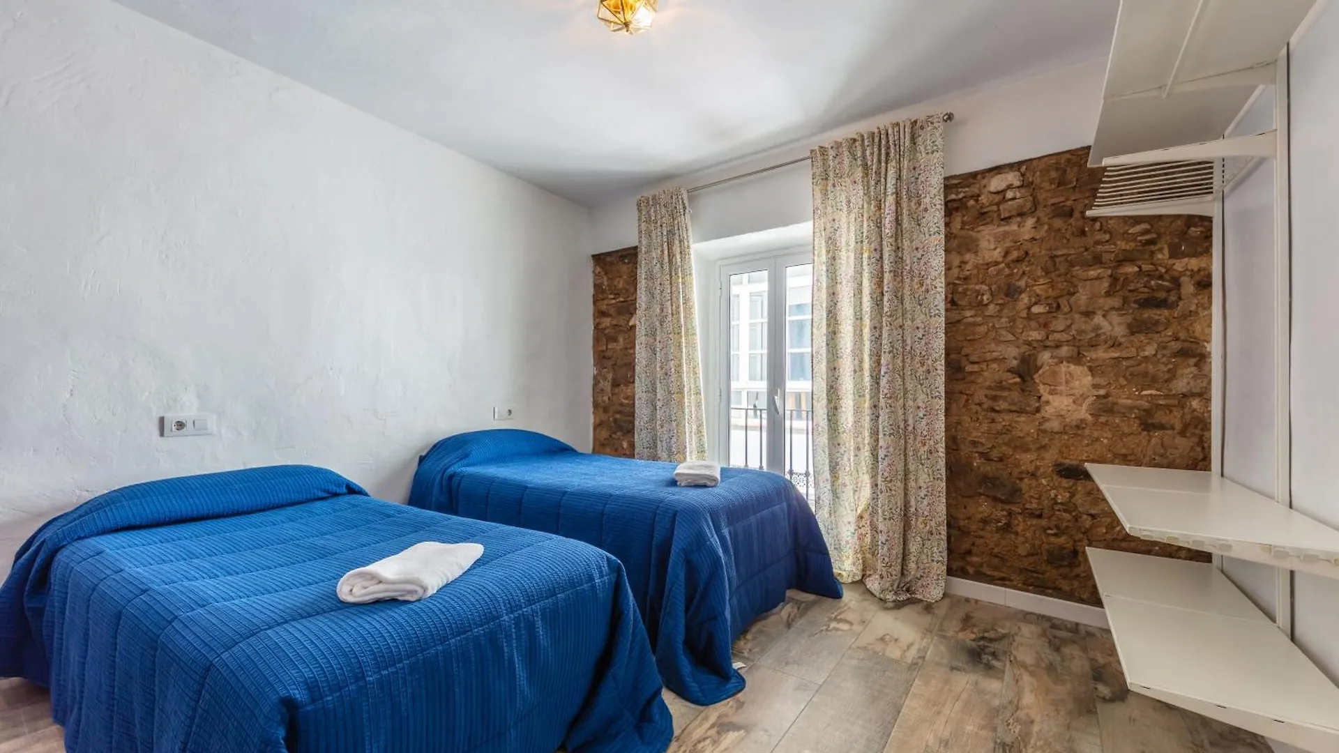 Apartamento Tarifa Historico Con Terraza Privada Lägenhet